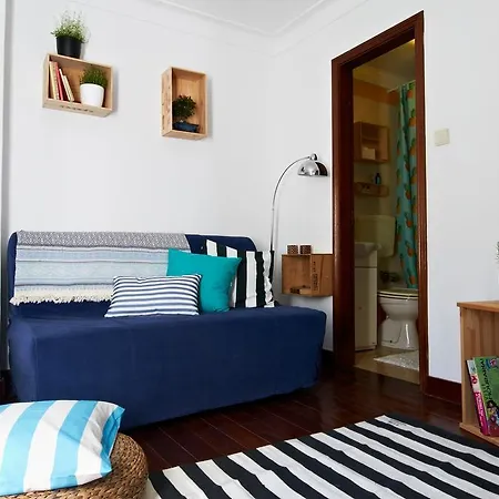 Be Local With Friends Apartman